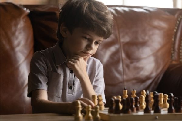 A Guide to Help Scholastic Chess Players Avoid Mental and Physical